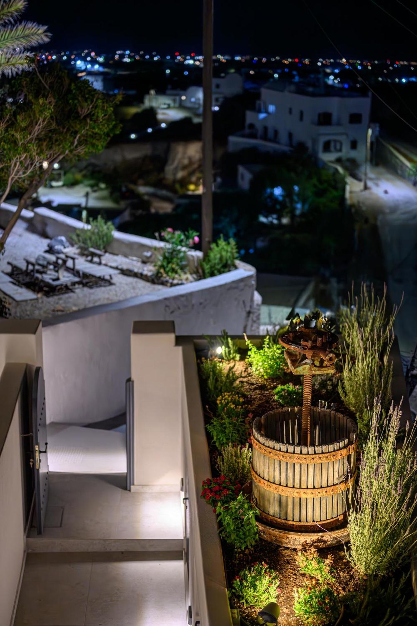 Galaria Serenity Suites Вотон Экстерьер фото