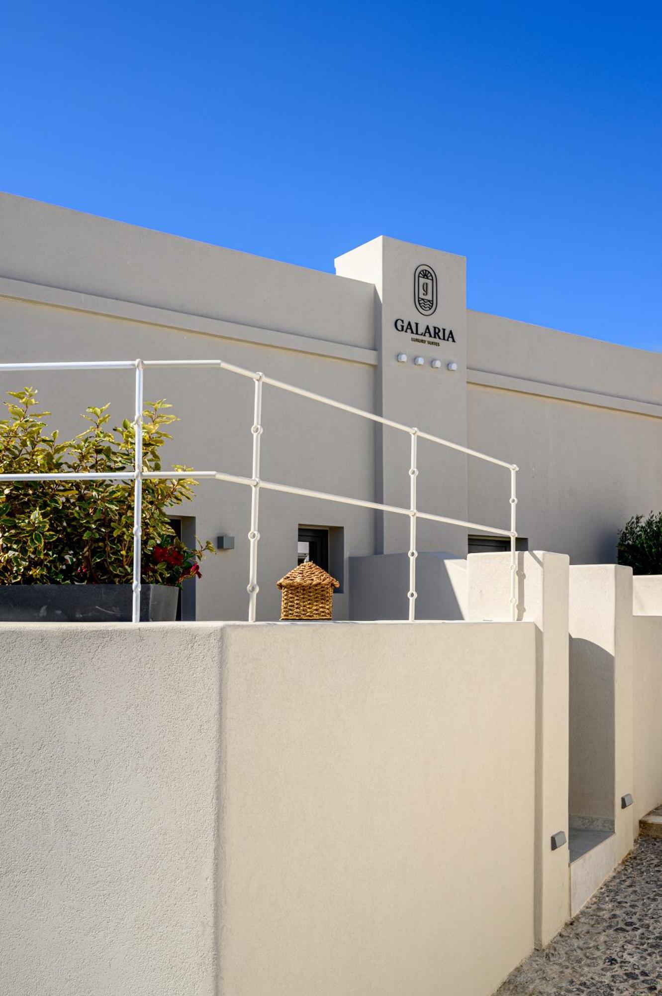 Galaria Serenity Suites Вотон Экстерьер фото