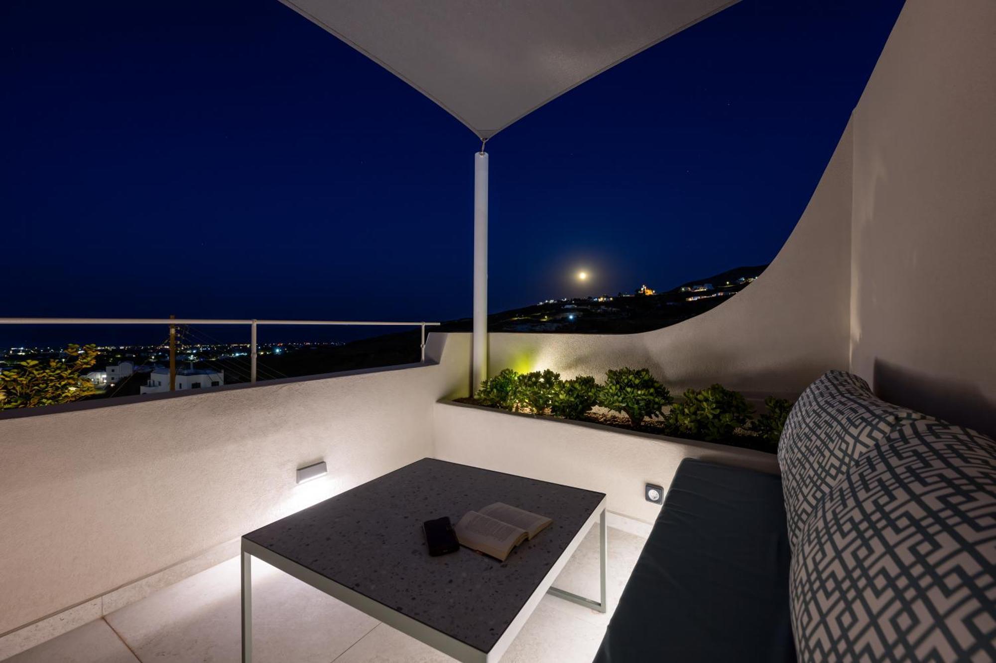 Galaria Serenity Suites Вотон Экстерьер фото