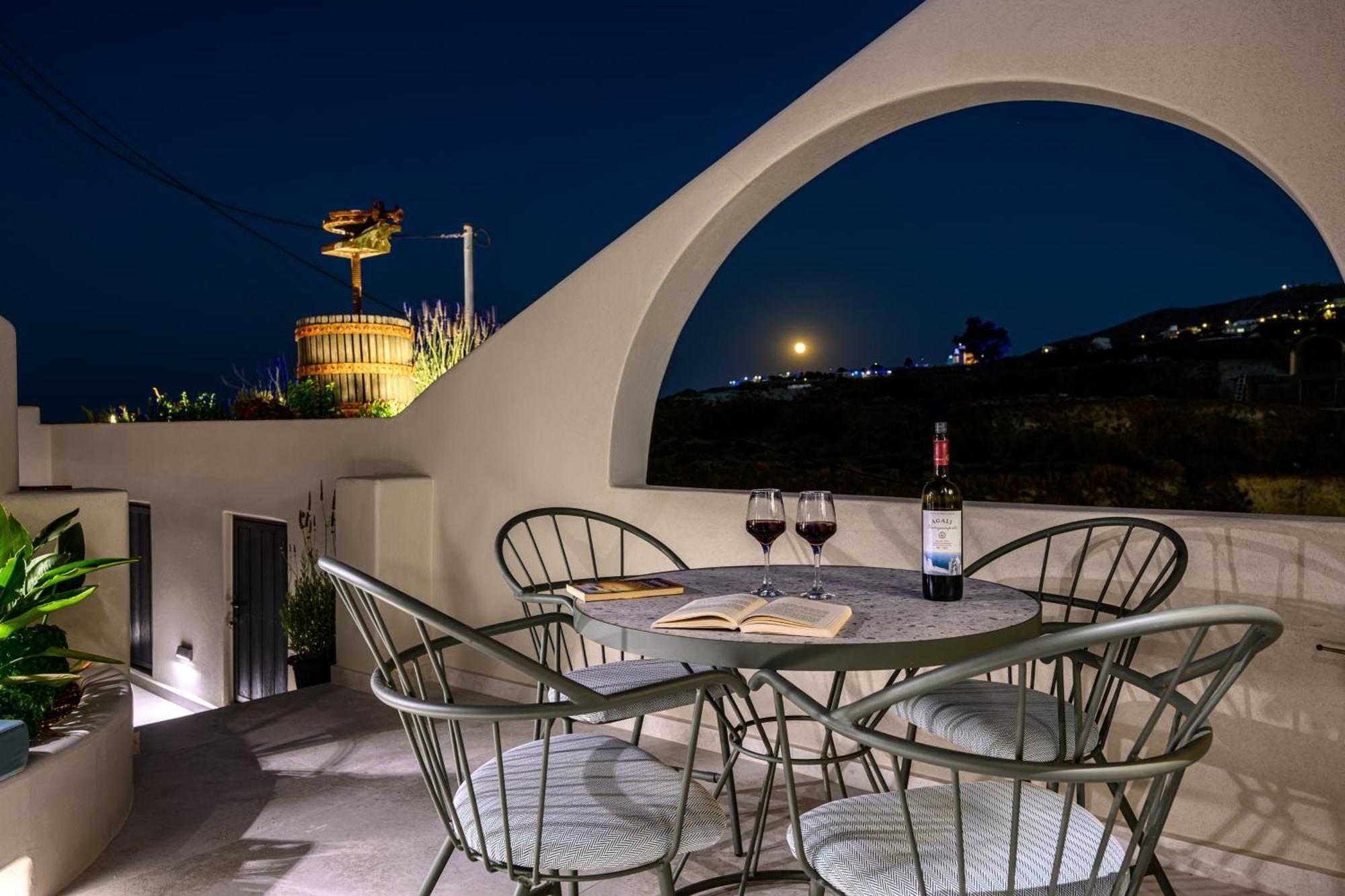 Galaria Serenity Suites Вотон Экстерьер фото