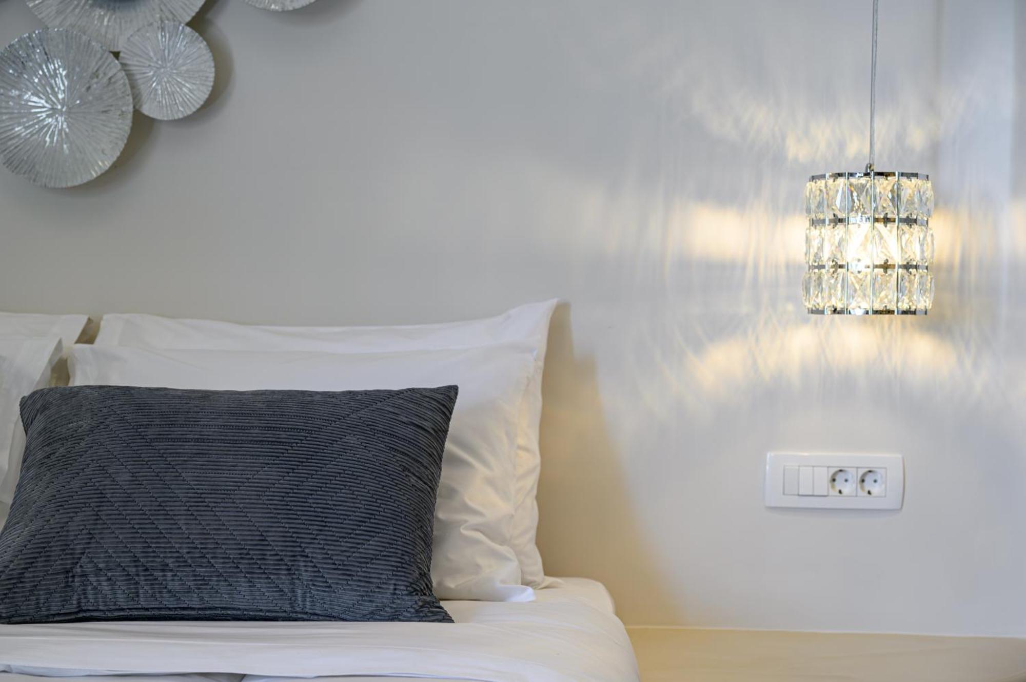 Galaria Serenity Suites Вотон Экстерьер фото